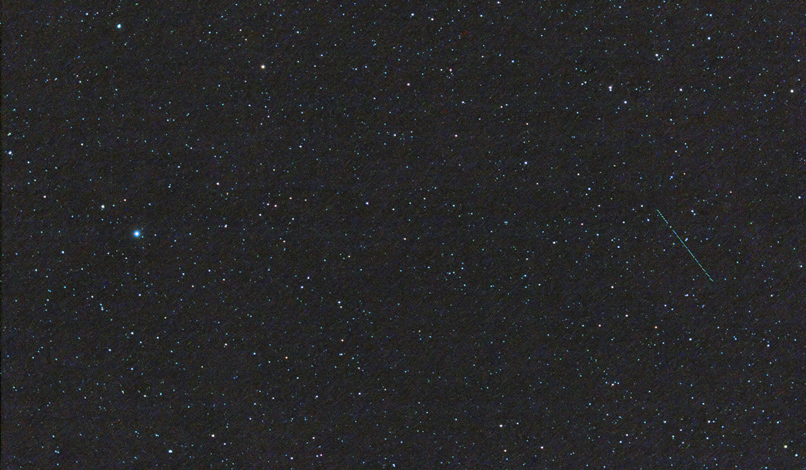 planetka 2003 UV11 29.10.2010