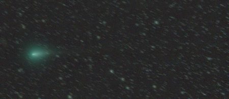 Kometa C/2019 Y4 (ATLAS) 15. 4. 2020, kolem 23:50 SELČ, 34×1min, ISO6400, Canon 6D, Orion CT8 + Paracorr, f/1005 mm