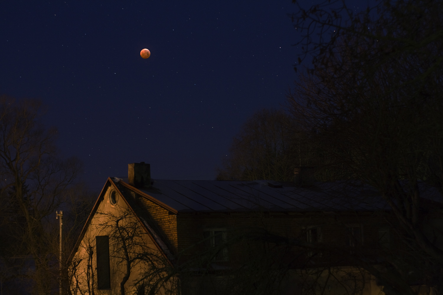 Zatmění Měsíce z Hodkovic n. M., foto: Martin Mašek