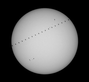 Přelet ISS přes Slunce 23. 8. 2017 © Pavel Růžička