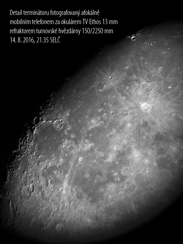 Měsíc detail foto Aleš Majer