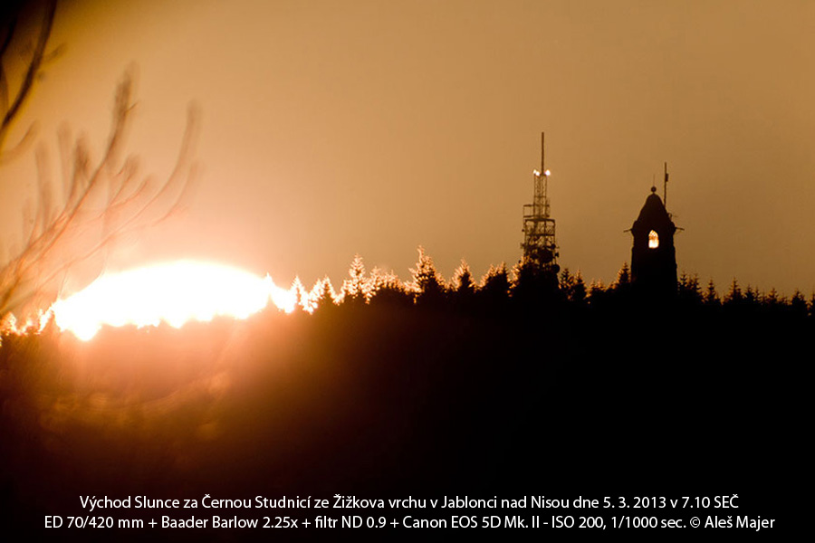 Východ Slunce nad Černou studnicí. Foto: Aleš Majer