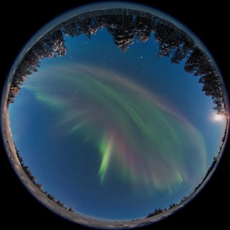 Celooblohový záběr 4. 2. 2026 ve 20:03, Canon 6Dmod, Sigma 8 mm F3.5, ISO6400, 8 s. Jakub Kuřák